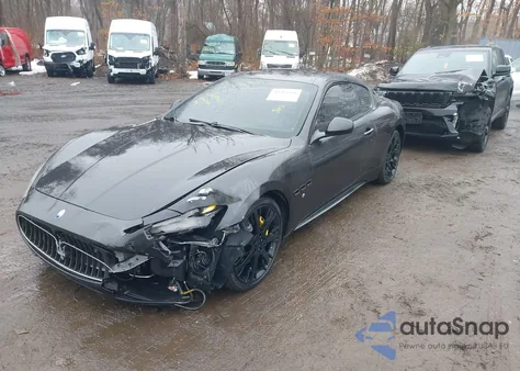 2011 Maserati Granturismo S Automatic z USA, uszkodzony, nr VIN ZAM45KLA8B0056186